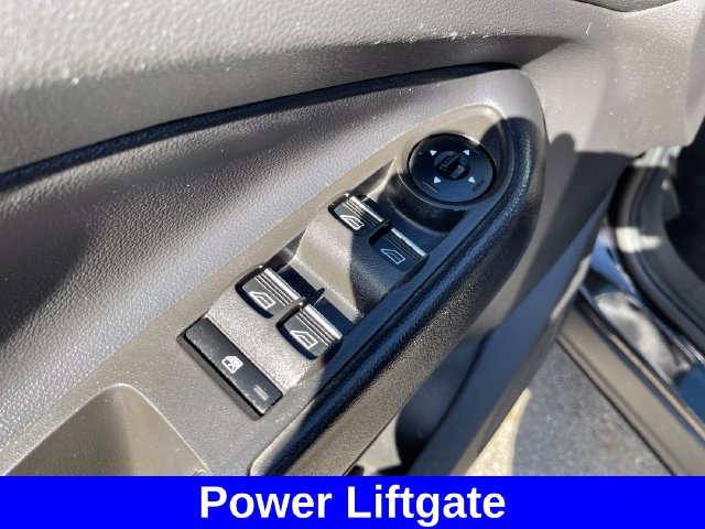 Used 2019 Ford Escape Titanium AWD/4WD image 11