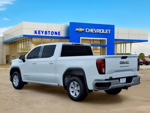Used 2023 GMC Sierra 1500 SLE RWD image 5