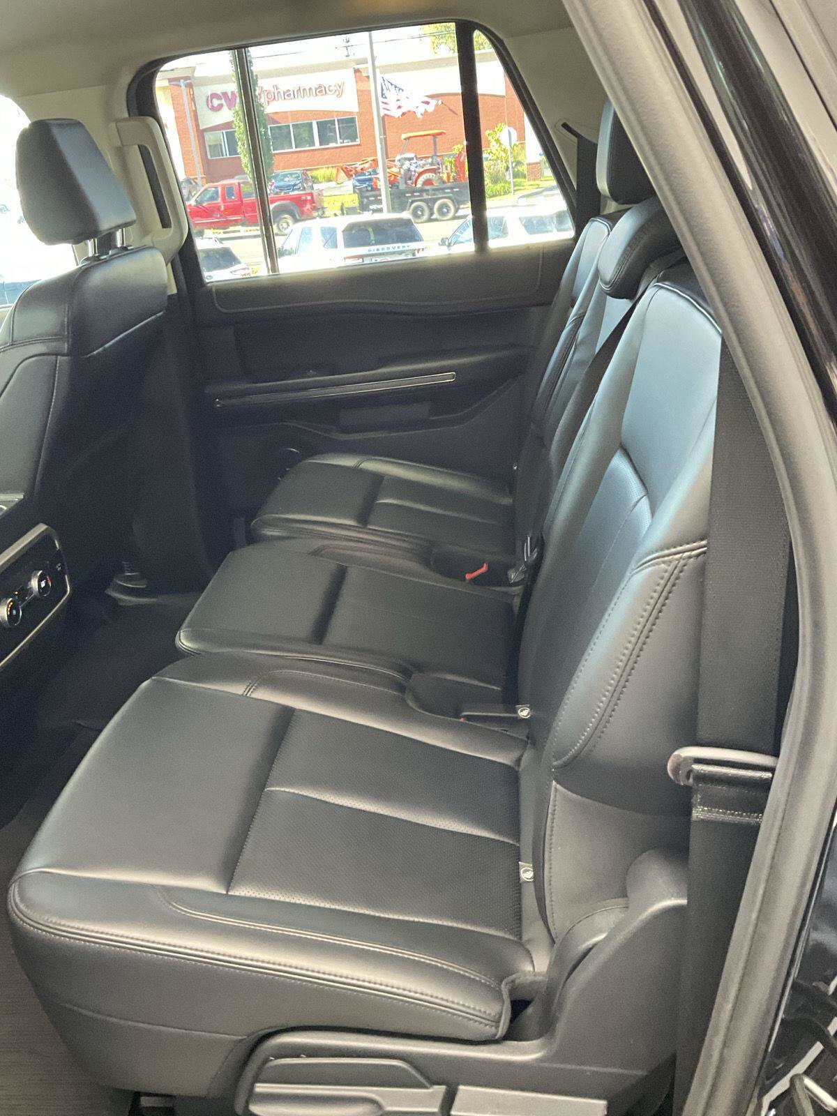 Used 2023 Ford Expedition Max XLT AWD/4WD image 10
