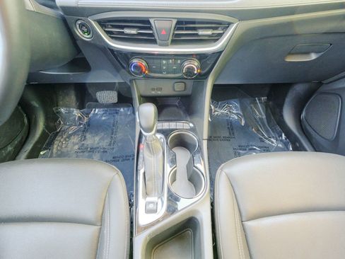 Used 2024 Buick Encore GX Sport Touring image 33