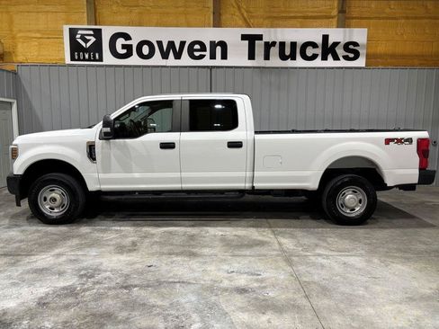 Used 2019 Ford F250 XL w/ Power Equipment Group AWD/4WD image 2
