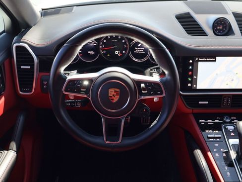 Certified 2023 Porsche Cayenne S w/ Premium Package Plus AWD/4WD image 15