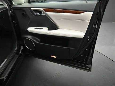 Used 2018 Lexus RX 350L AWD image 34