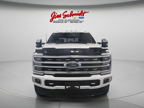 Used 2024 Ford F250 Platinum AWD/4WD image 4