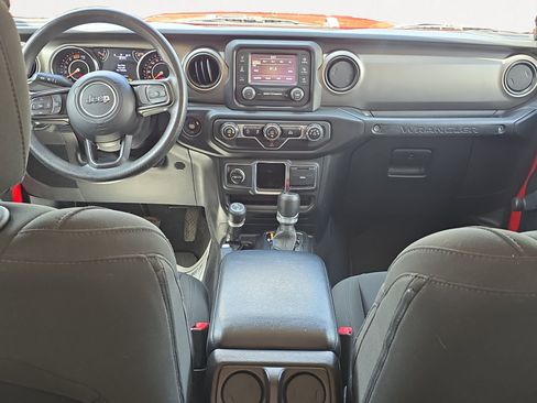 Used 2021 Jeep Wrangler Sport AWD/4WD image 3