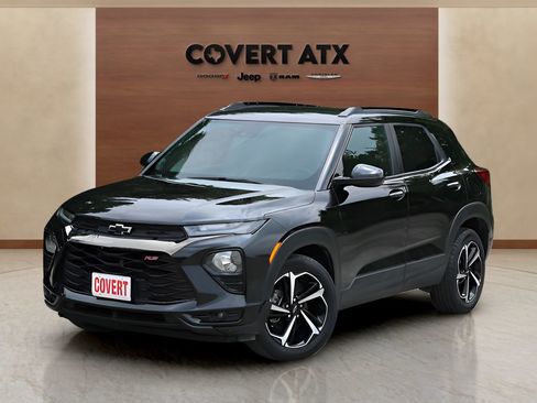 Used 2022 Chevrolet TrailBlazer RS FWD image 1