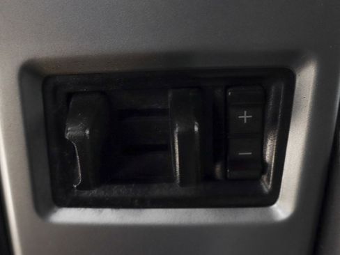 Used 2017 Ford F350 Lariat w/ Chrome Package image 34