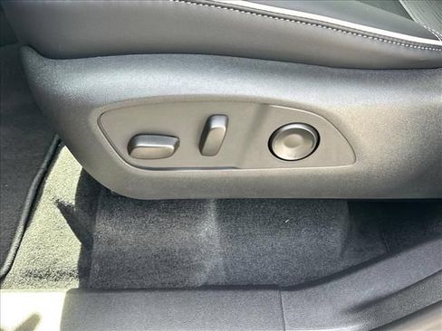 New 2026 Buick Enclave Sport Touring w/ Power Package FWD image 29