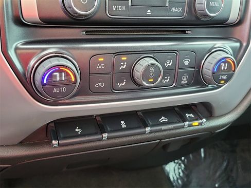 Used 2015 GMC Sierra 1500 SLE w/ SLE Value Package image 10