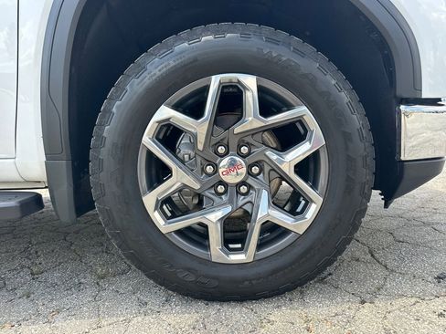 Used 2023 GMC Sierra 1500 SLT w/ SLT Premium Plus Package image 13