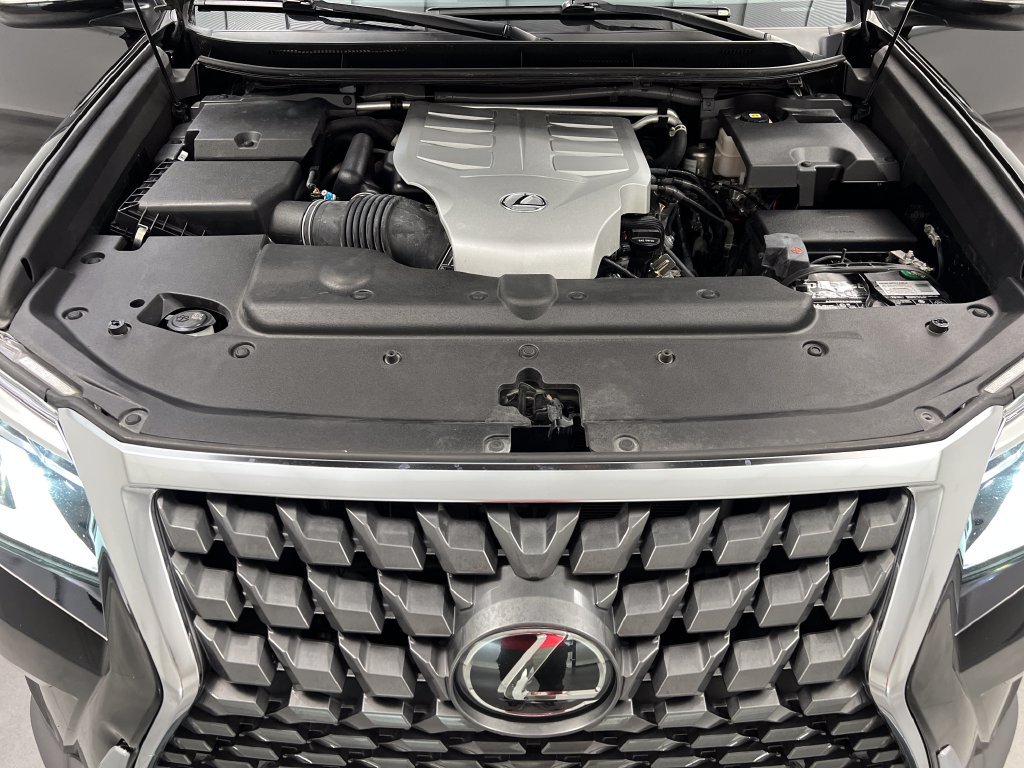 Used 2022 Lexus GX 460 Premium w/ Accessory Package AWD/4WD image 85