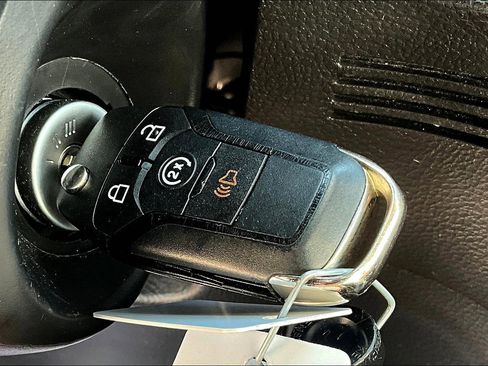 Used 2020 Ford Ranger XLT w/ Equipment Group 301A Mid image 12