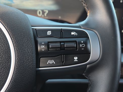 Used 2025 Kia Sportage SX FWD image 24