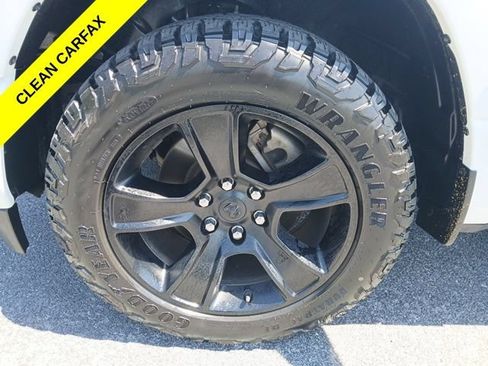 Used 2021 RAM 1500 Big Horn AWD/4WD image 2