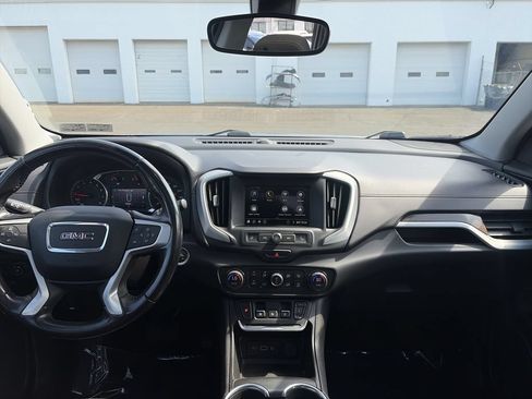 Used 2019 GMC Terrain SLE w/ Driver Convenience Package FWD image 19