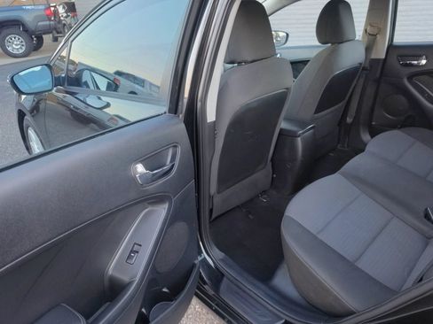 Used 2015 Kia Forte LX w/ Popular Package FWD image 17