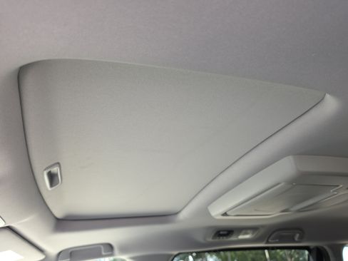 Used 2021 Honda Odyssey Touring image 24