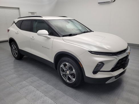 Used 2023 Chevrolet Blazer LT w/ Convenience Package AWD/4WD image 11