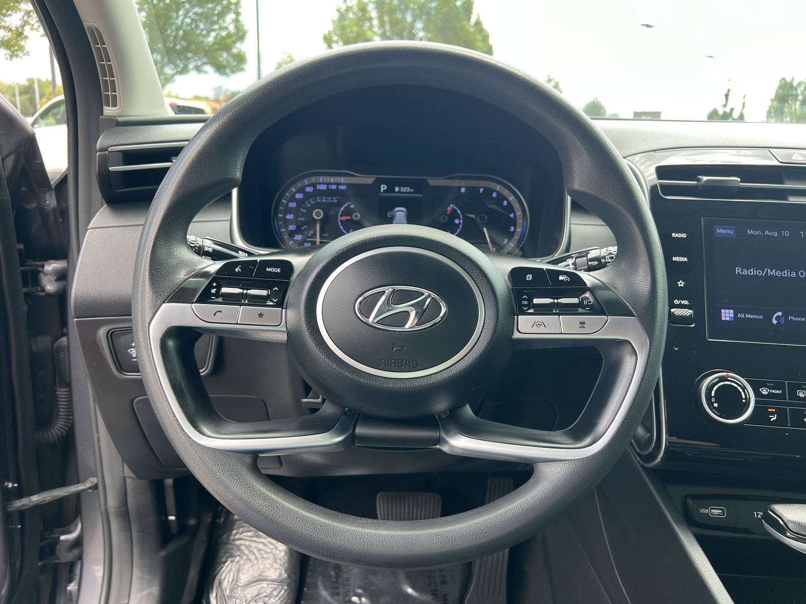 Used 2022 Hyundai Tucson SEL w/ Cargo Package AWD/4WD image 6