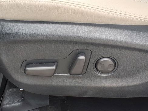 Used 2022 Kia Sportage EX image 14