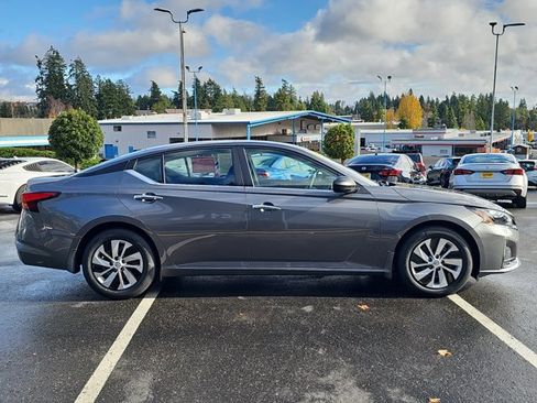 Certified 2024 Nissan Altima 2.5 S image 6