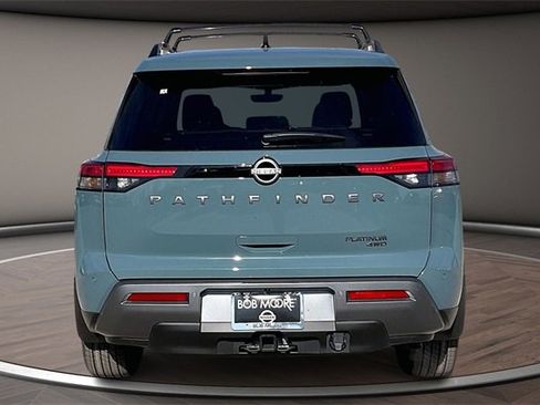 New 2026 Nissan Pathfinder Platinum image 4
