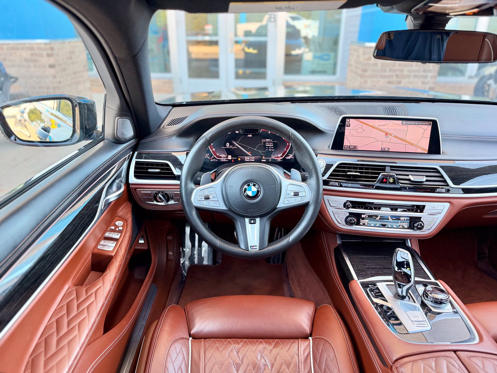 Used 2020 BMW 750i xDrive w/ Executive Package AWD/4WD image 50