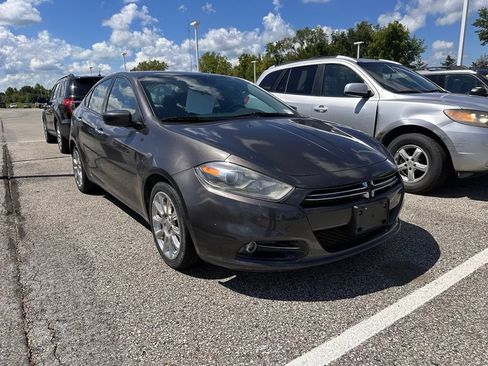 Used 2014 Dodge Dart Limited w/ Technology Group FWD image 3