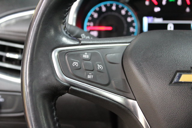 Used 2017 Chevrolet Malibu LT w/ True North Edition FWD image 16