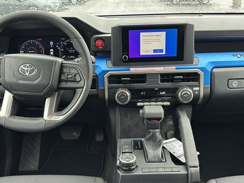 New 2025 Toyota Tacoma TRD Off-Road image 7