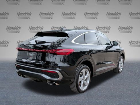 Used 2025 Audi Q5 Premium Plus AWD/4WD image 9