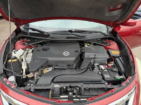 Used 2014 Nissan Altima 2.5 SV image 18