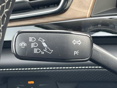 New 2026 Volkswagen Atlas SE FWD image 24