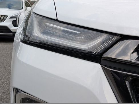 Certified 2023 Chevrolet Traverse LT image 10