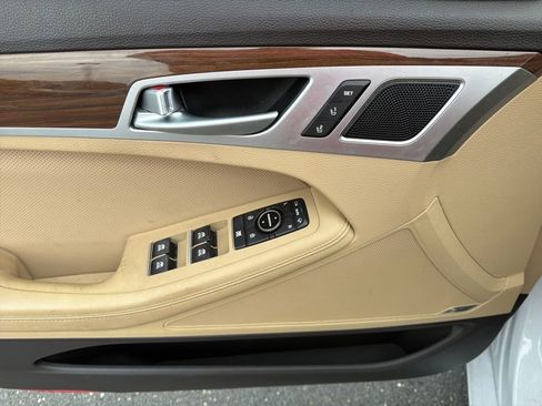 Used 2015 Hyundai Genesis 3.8 w/ Option Group 03 AWD/4WD image 23