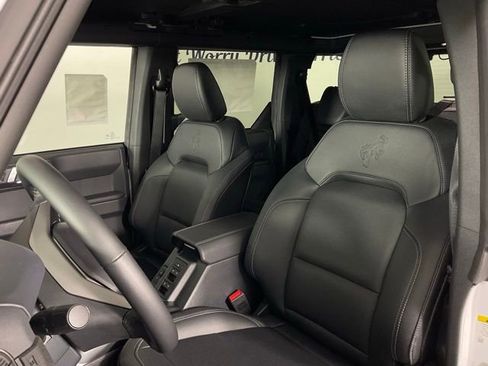 New 2025 Ford Bronco Big Bend w/ Black Diamond Package image 14