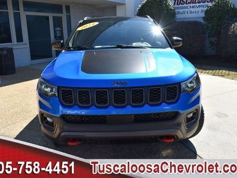 Used 2024 Jeep Compass Trailhawk image 4