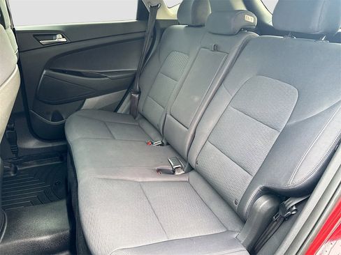 Used 2020 Hyundai Tucson SE w/ Winter Weather Package image 22