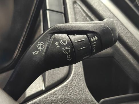 Used 2016 Ford Transit 150 XL image 9