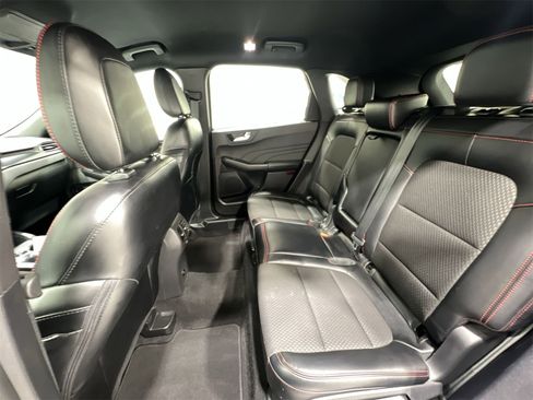 Used 2024 Ford Escape ST-Line image 21