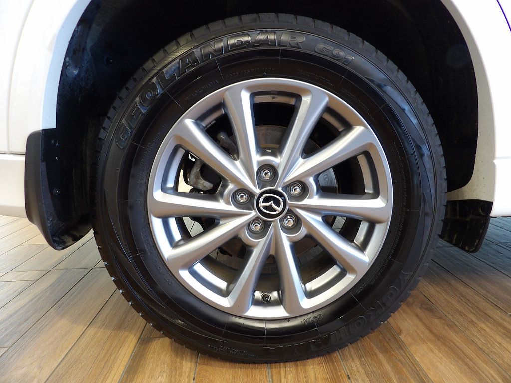 Certified 2024 MAZDA CX-5 AWD 2.5 S w/ Preferred Package image 5
