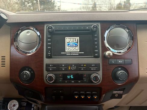 Used 2012 Ford F250 King Ranch image 34