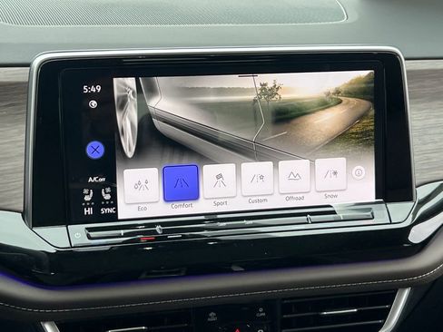 New 2026 Volkswagen Atlas SEL image 23