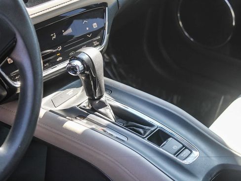 Used 2019 Honda HR-V EX image 24