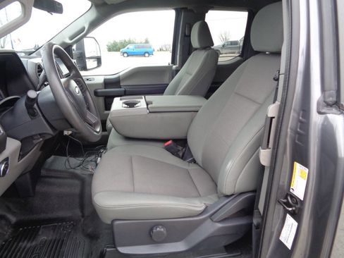 Used 2022 Ford F350 XL w/ STX Appearance Package image 31