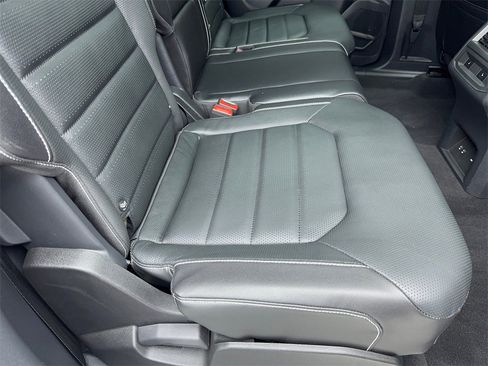 Used 2023 Volkswagen Atlas Cross Sport SEL Premium R-Line image 48