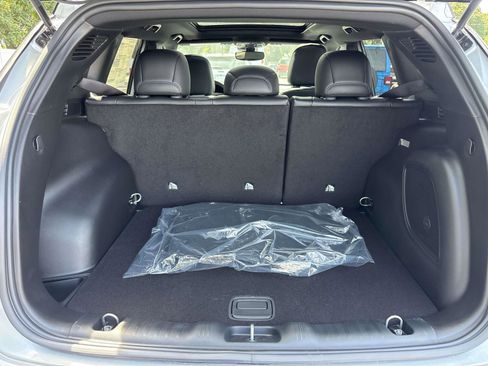 New 2025 Jeep Compass Limited w/ Sun & Sound Group image 4