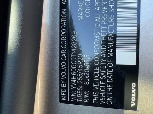 New 2026 Volvo XC60 T8 Plus w/ Climate Package image 16