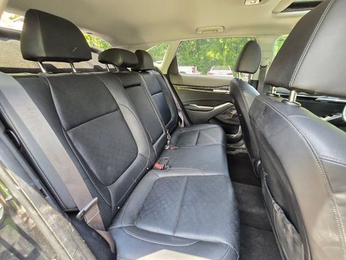 Used 2021 Kia Seltos SX w/ SX Sunroof Package AWD/4WD image 19