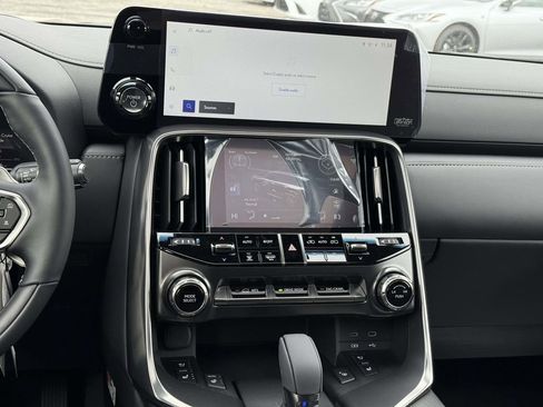 New 2026 Lexus LX 700h Luxury image 14